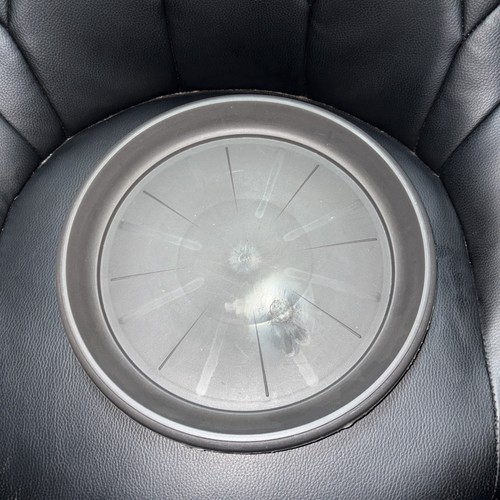 20cm plastic saucer round - ,